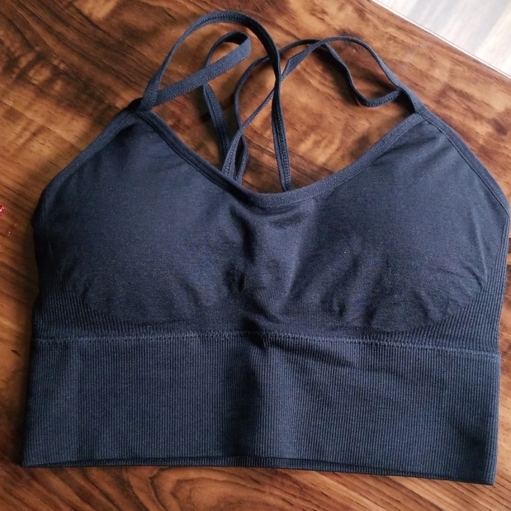 Black workout top/yoga bra/sexy top/backless/hot - Picture 4 of 8
